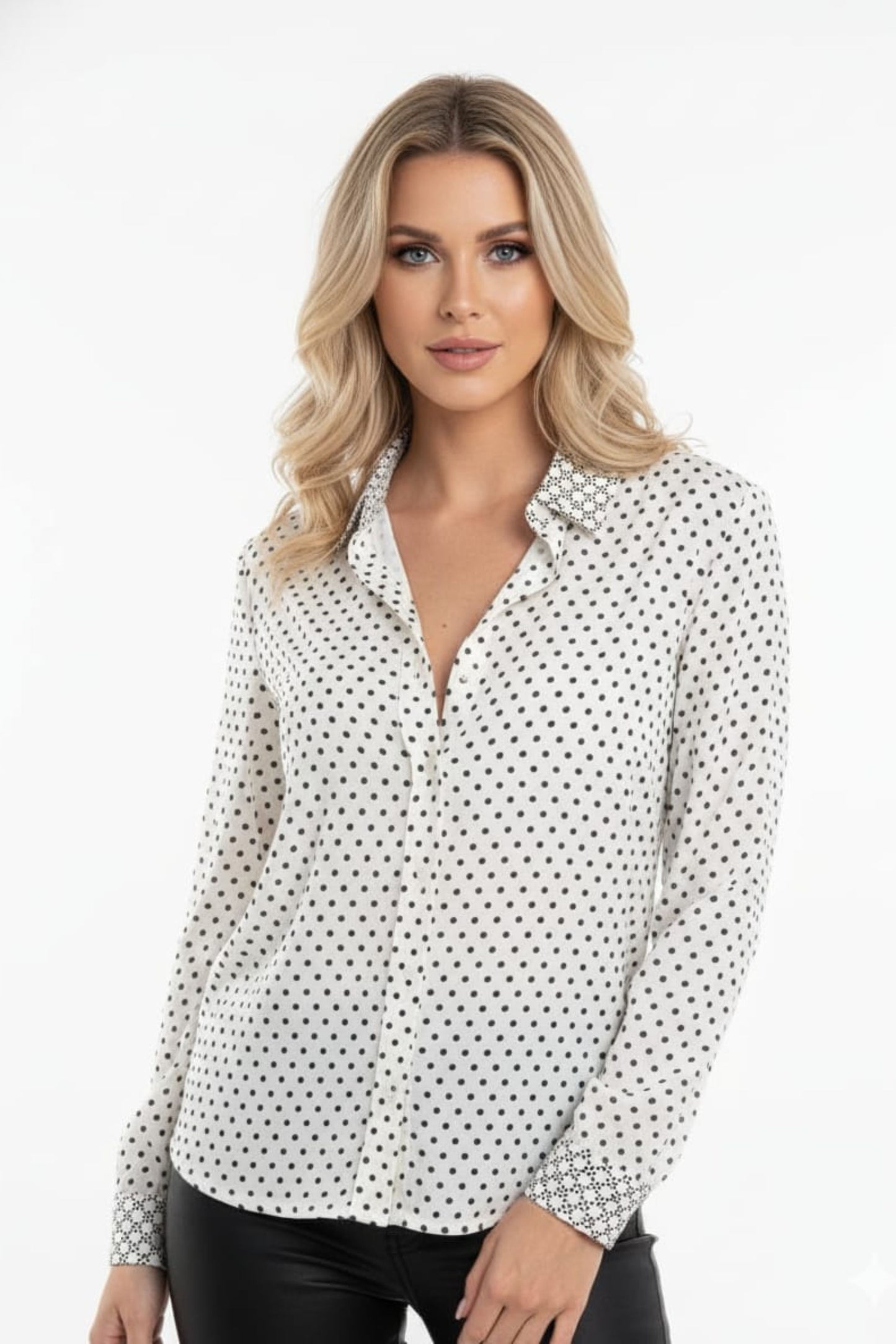 Amour Verto Long Sleeve Floral Button Down Top