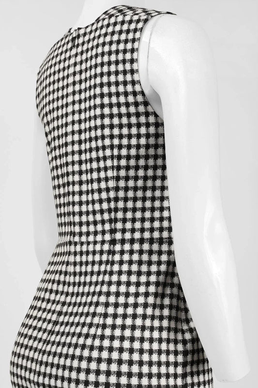 Adrianna Papell Sleeveless Semi-Sweetheart Dress