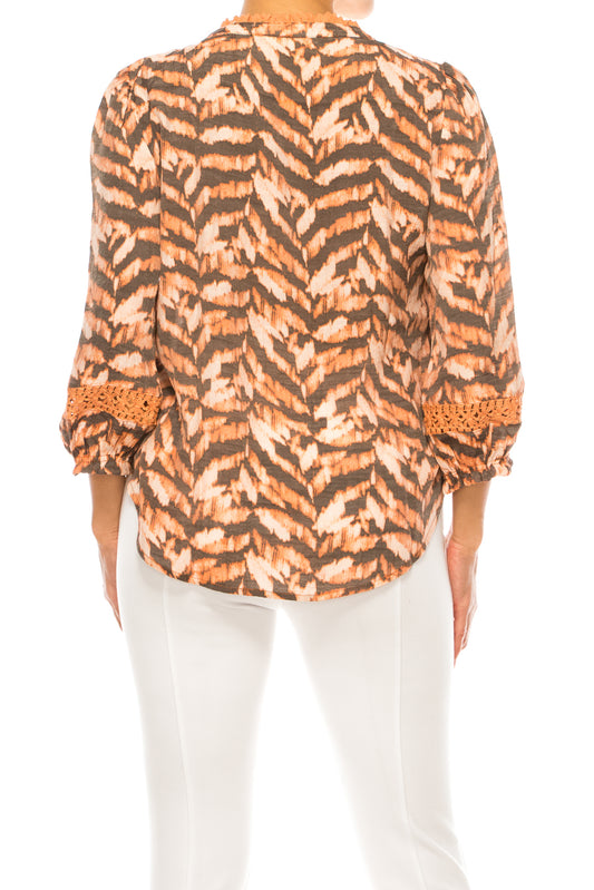 Hope & Harlow Half Button Down 3/4 Sleeve Top