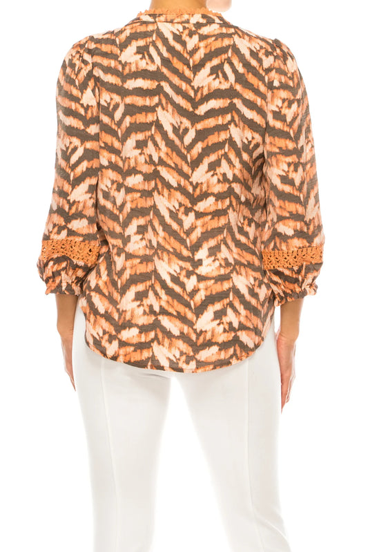 Hope & Harlow Half Button Down 3/4 Sleeve Top