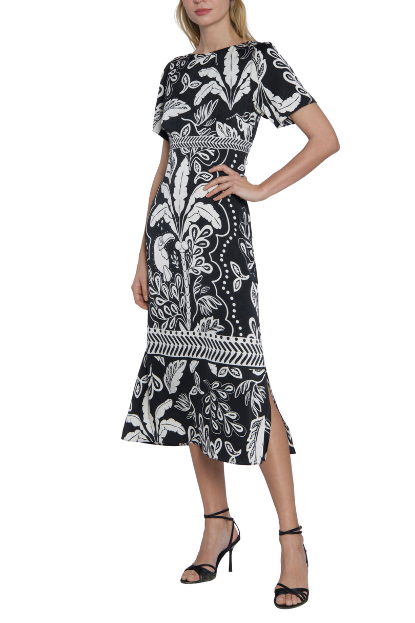 Maggy London Leaf Print Short Sleeve Midi Dress