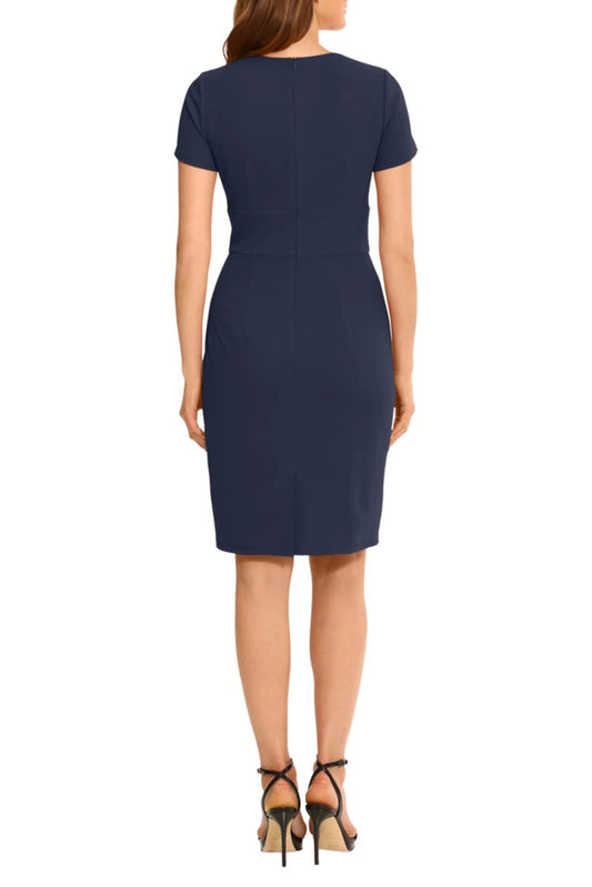 Maggy London Short Sleeve Keyhole Neckline Dress