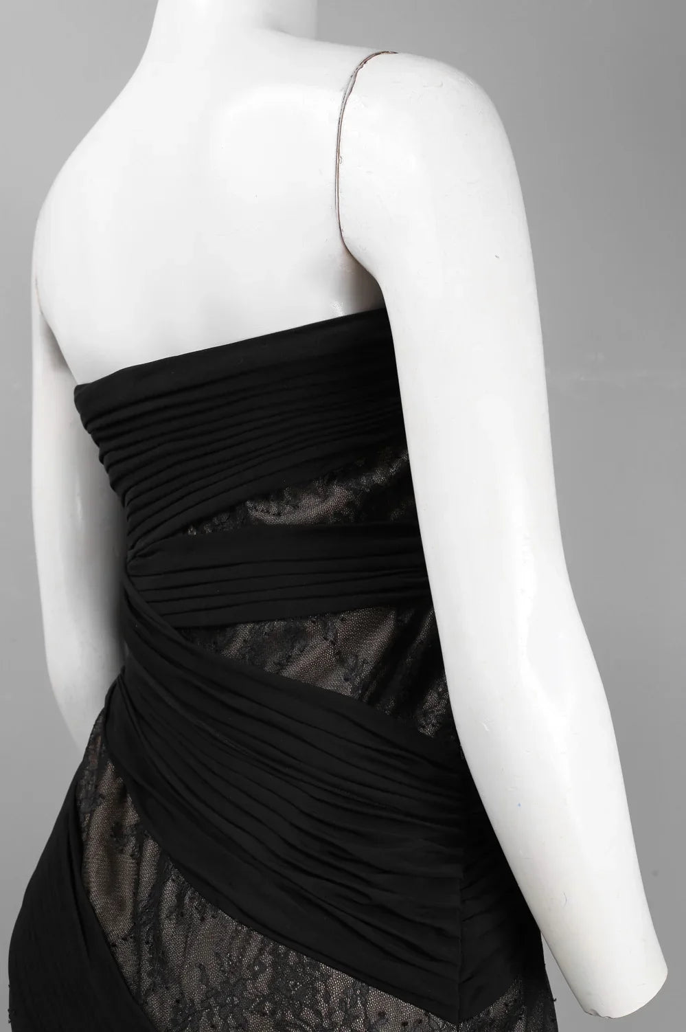 Monique Lhuillier Strapless Pleated & Lace Dress