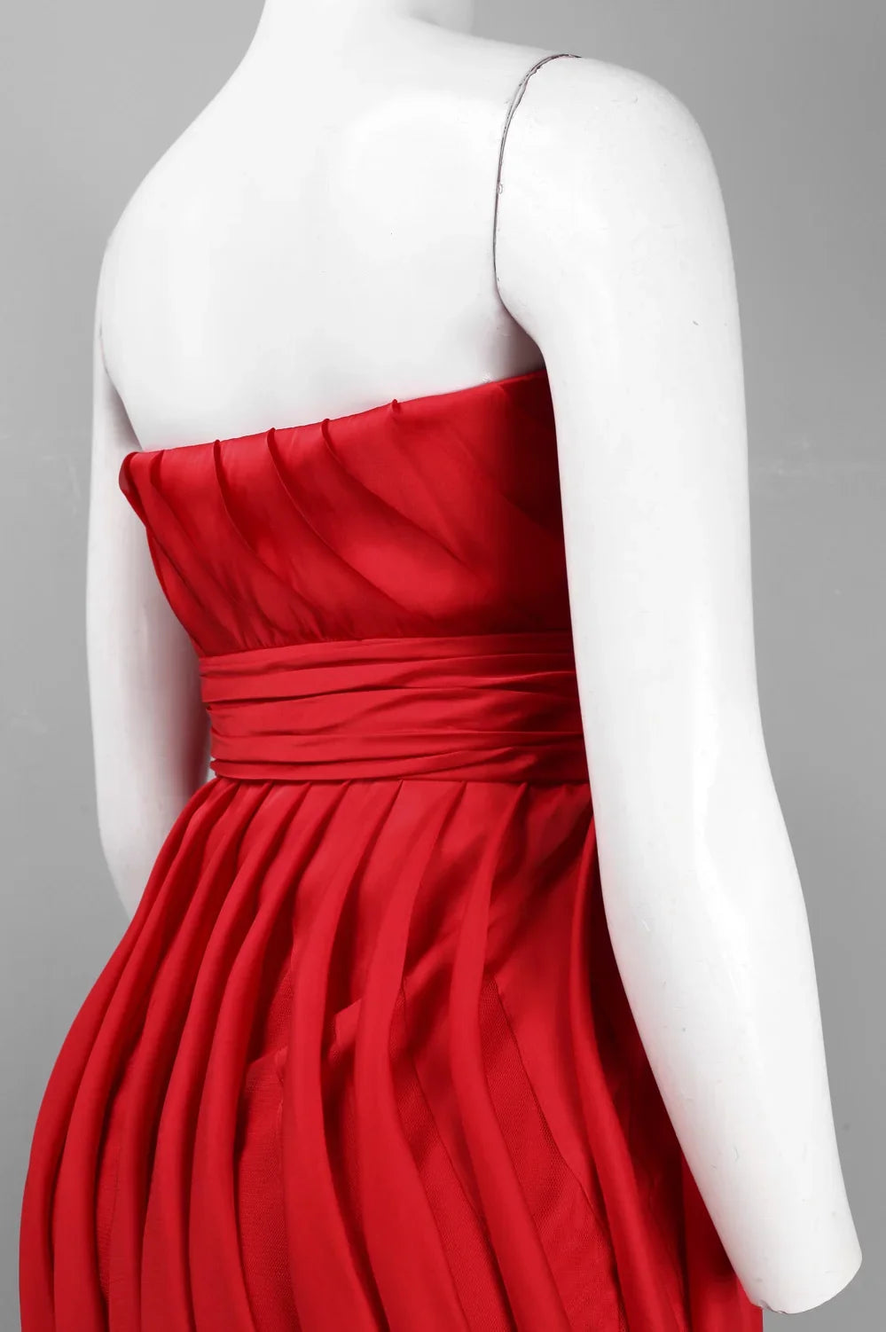 Monique Lhuillier Strapless Pleated Party Dress