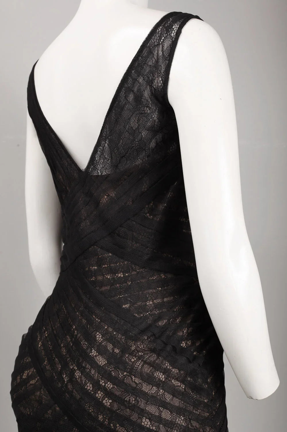 Monique Lhuillier Asymmetrical Lace Sheath Dress