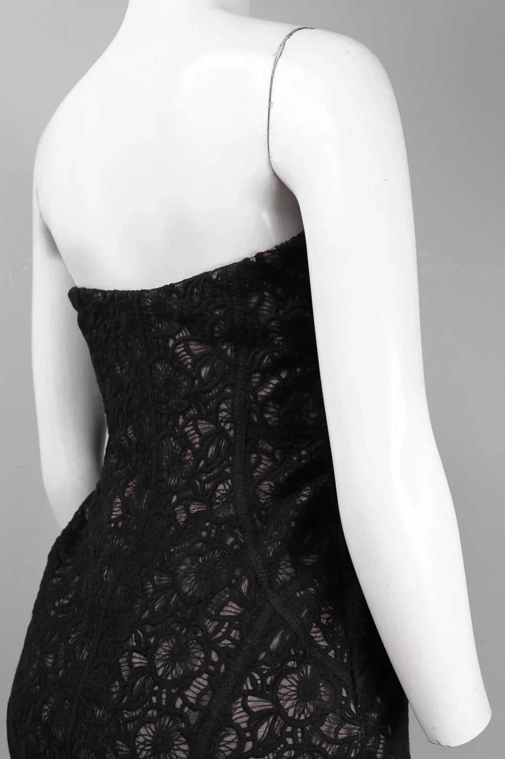 Monique Lhuillier Strapless Embroidered Dress