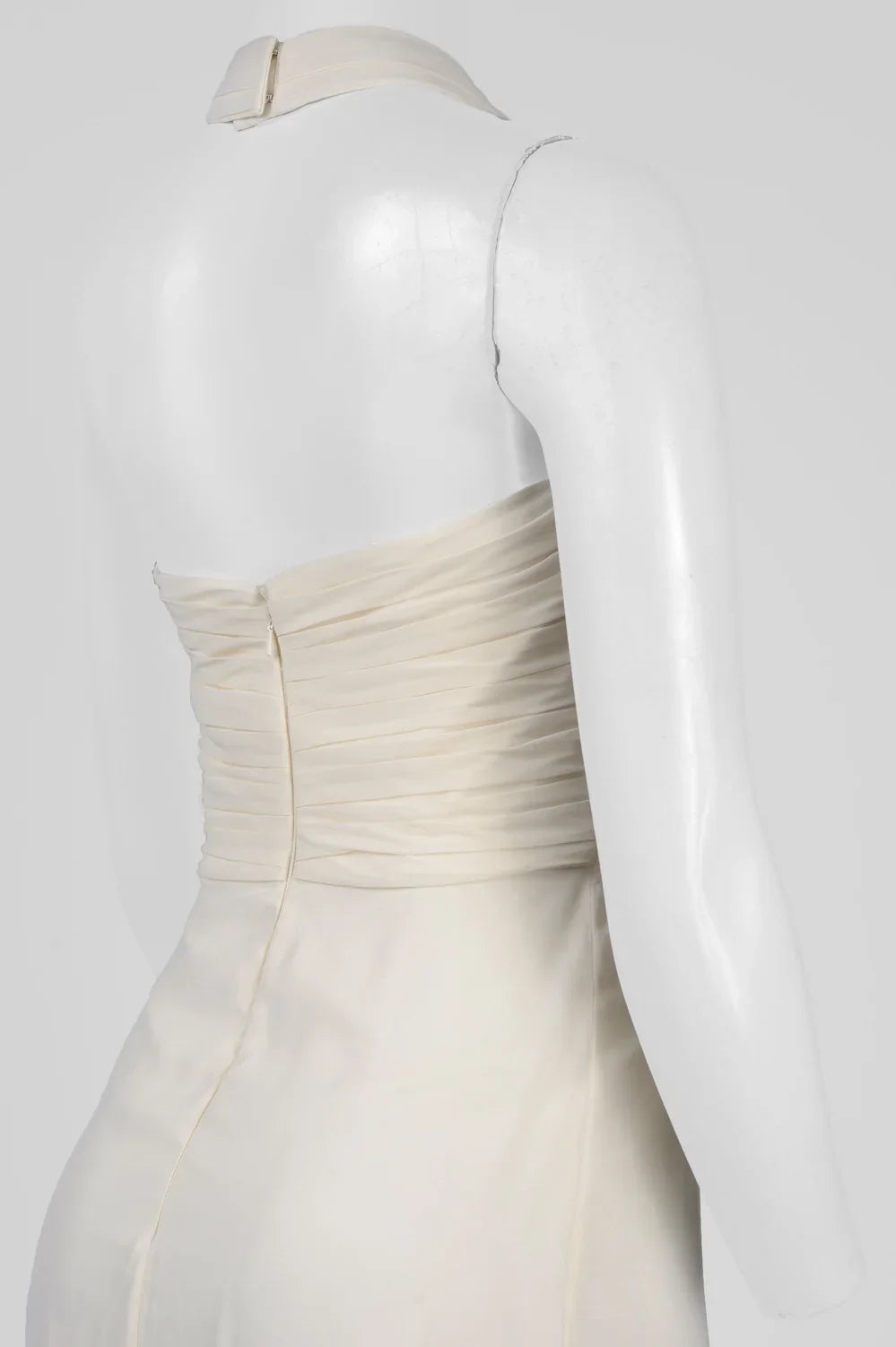 Monique Lhuillier Ruched Halter Neck Evening Dress