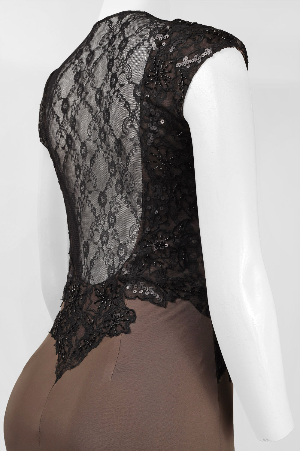 Sue Wong Cap Sleeve Keyhole Sequined Evening Dress