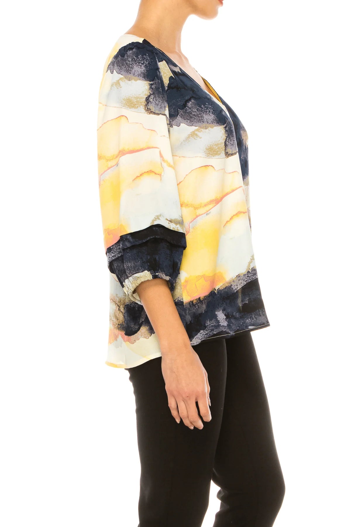 Zac & Rachel Layered 3/4 Sleeve Printed V-Neck Top