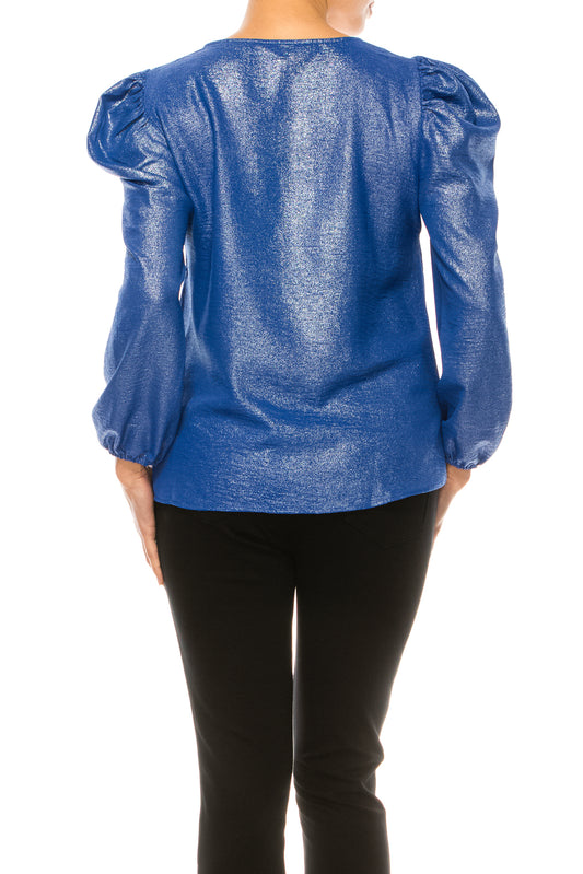 Hope & Harlow Shimmer Keyhole Long Sleeve Top
