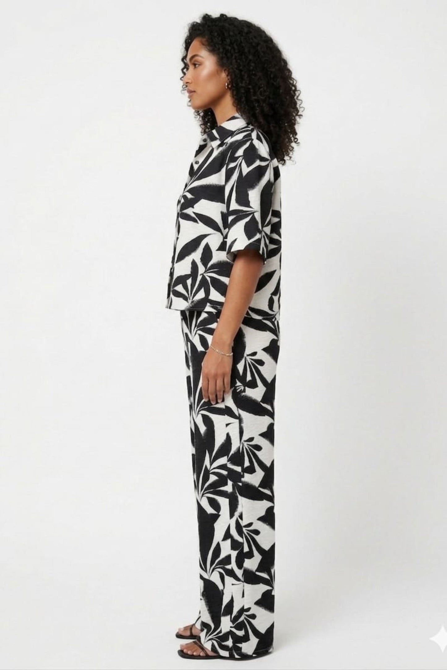 BATIA Ivory & Anthracite Bold Leaf Print Pant Set