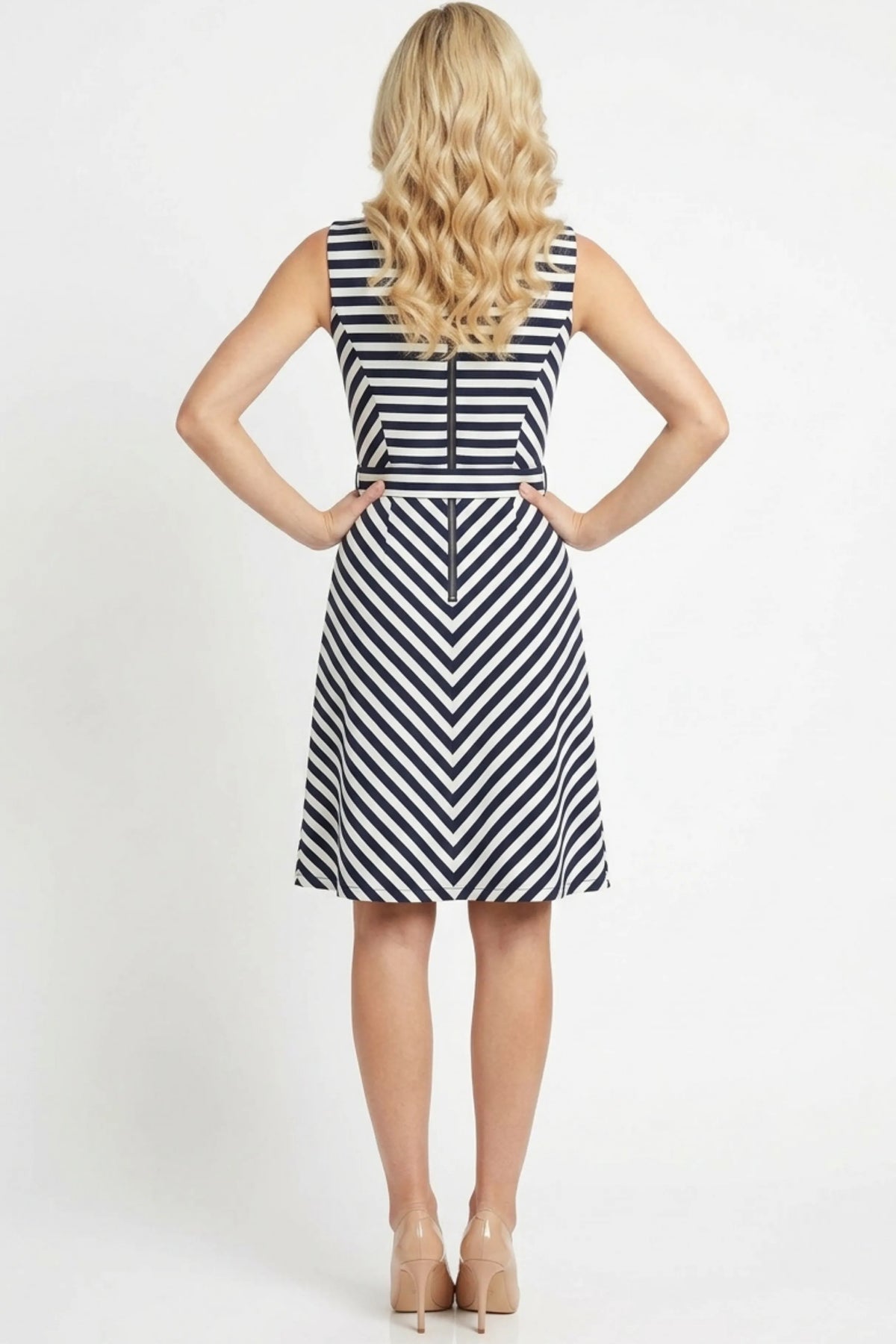 ILE Clothing Sleeveless Belted A-Line Print Dress