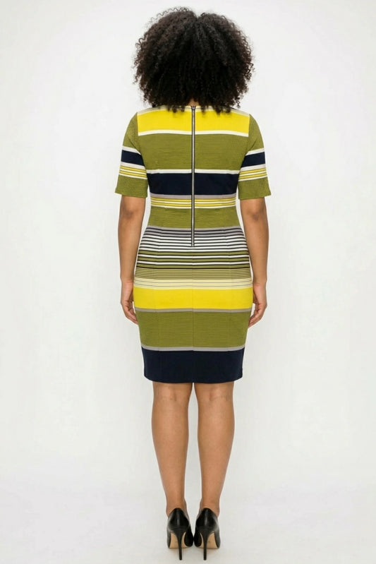 ILE Clothing Short Sleeve Printed Sheath Dress
