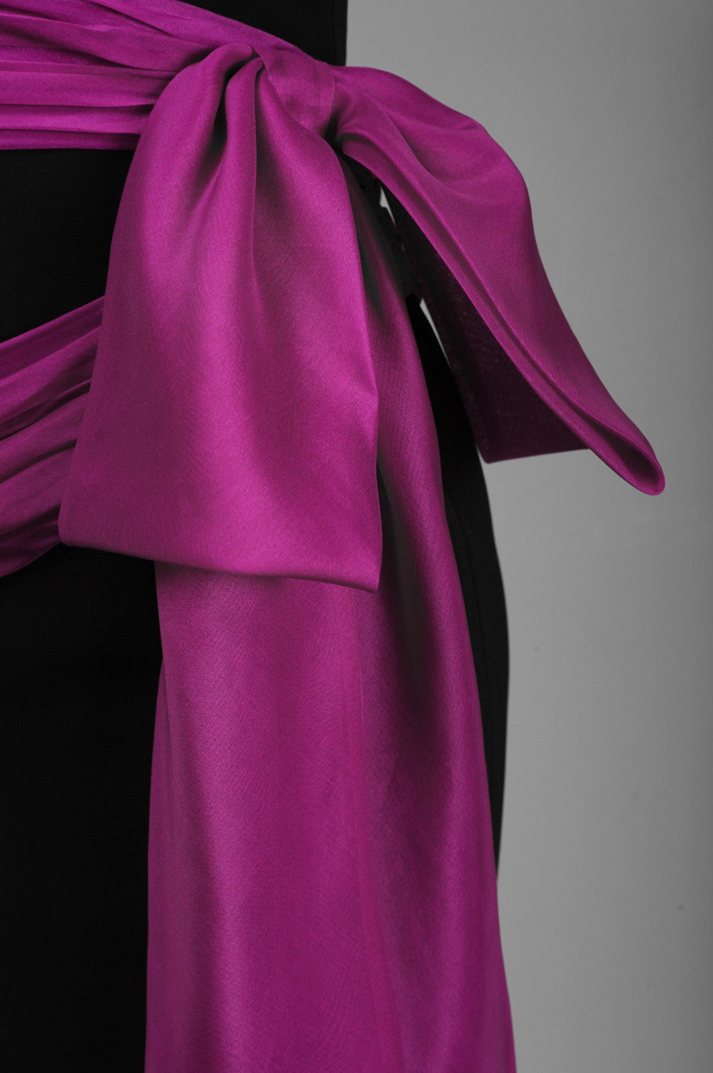 Theia Strapless Ruched Organza Sash Short Crepe Dress